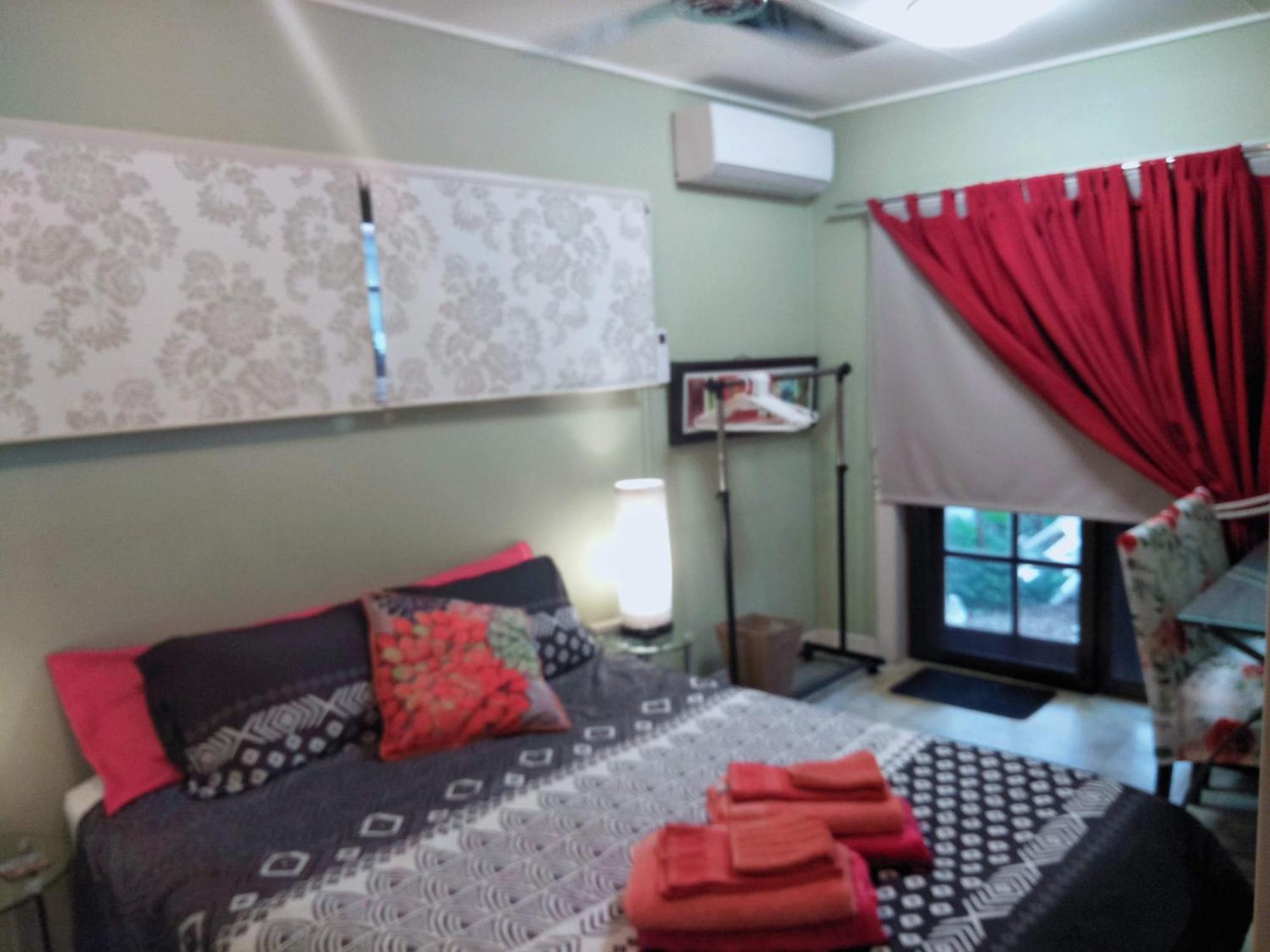 Homestay At Julie'S Cairns Exterior foto